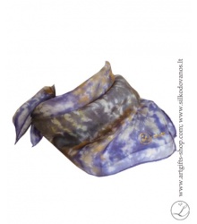 tapyba-nat-silko-silkine-skarele-violetine-zalia-hand-painted-square-silk-scarf-violet-olive-hand-made-1