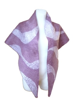 triangle_scarf-lilac-karakuli-6_1253193812